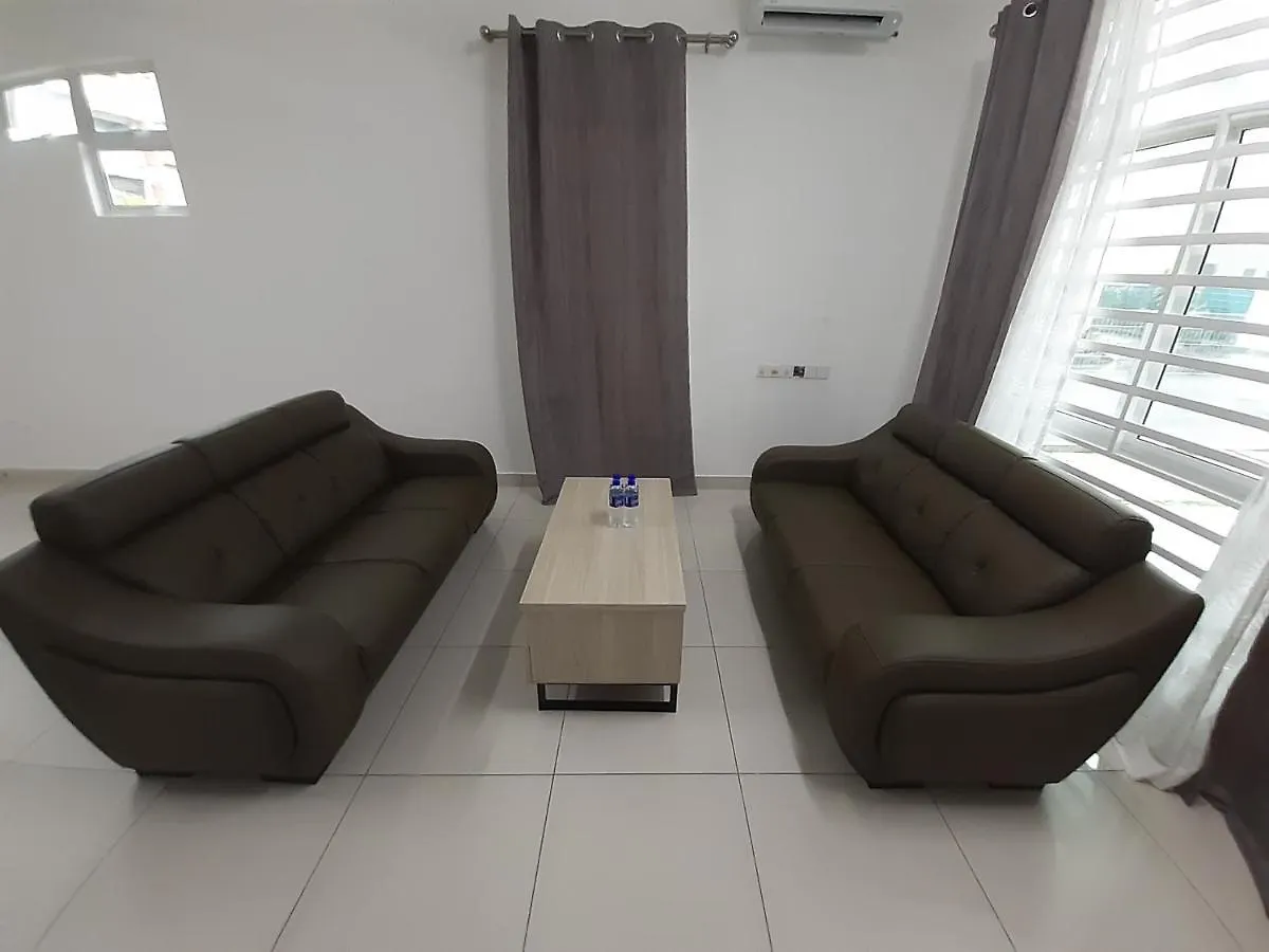 Al Kausar Inn 조지타운